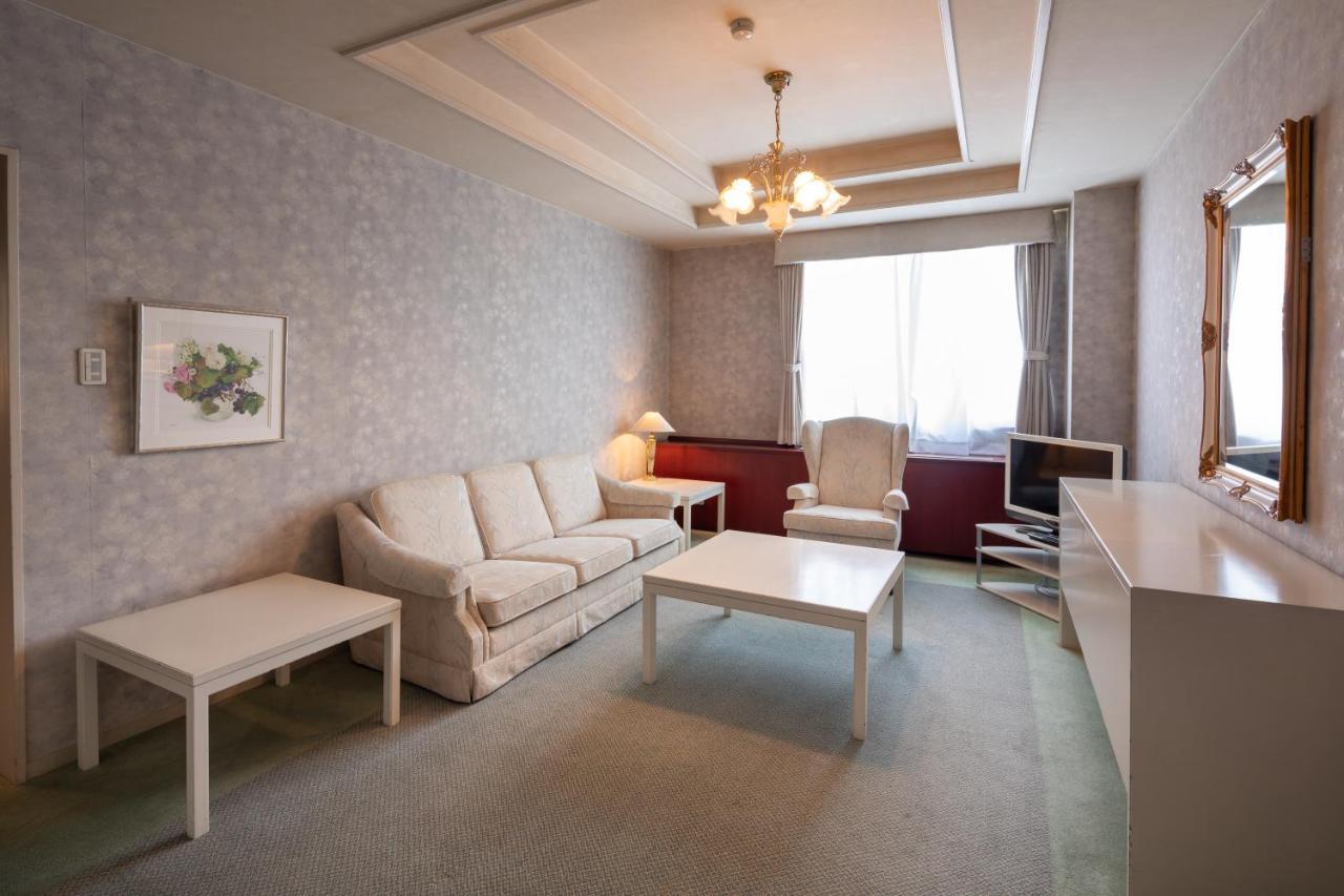 Hotel Danrokan Кофу Экстерьер фото