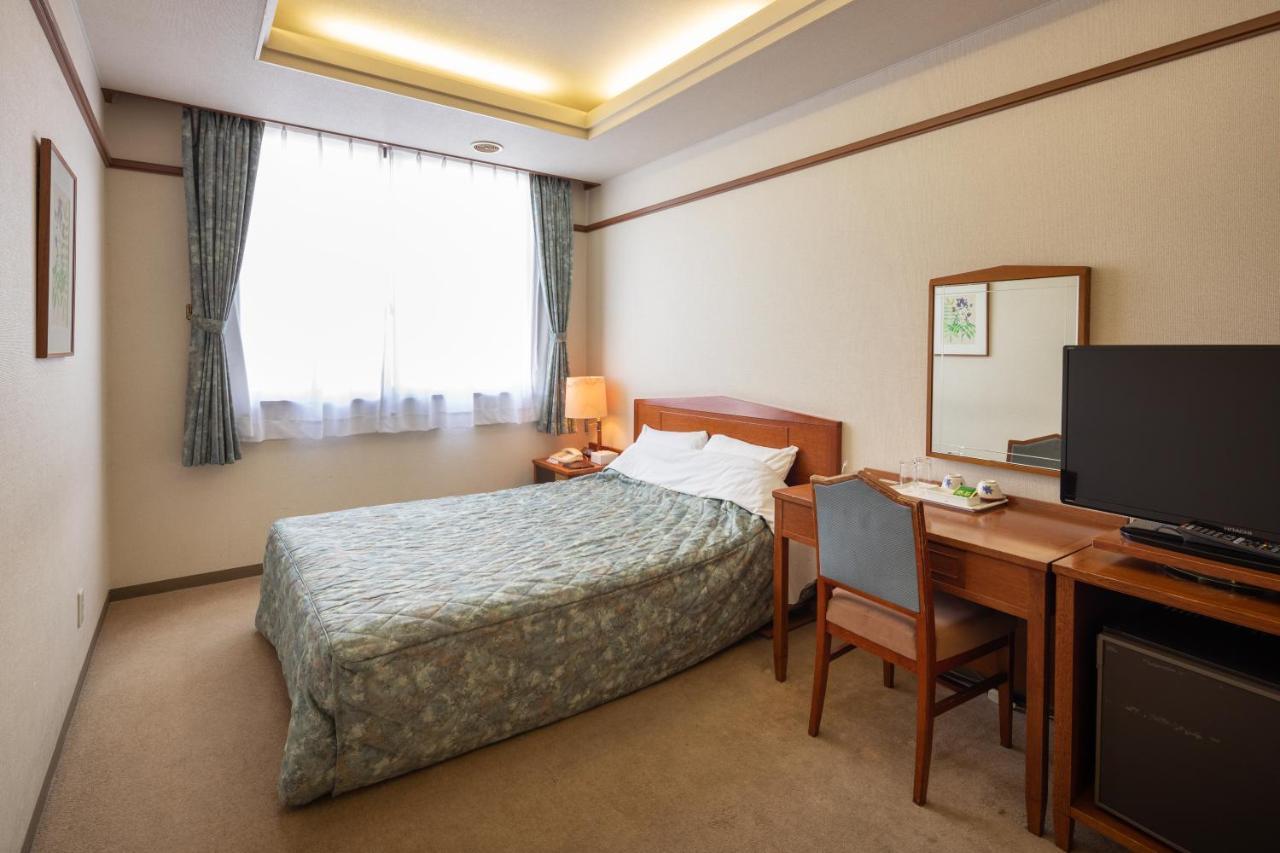 Hotel Danrokan Кофу Экстерьер фото